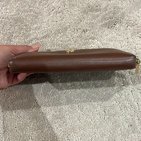 Tory Burch full size wallet - Picture 4 of 7